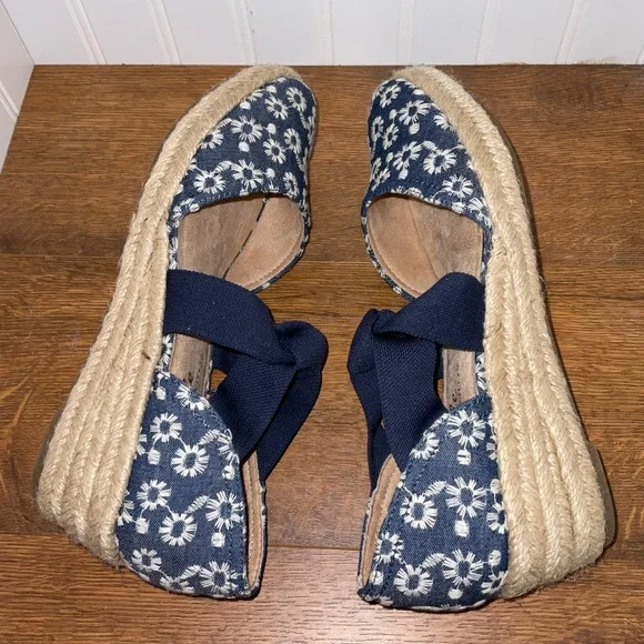 Life Stride Navy Daisy Kascade Espadrille Wedges Size 8.5 - Picture 5 of 8